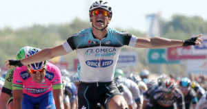 Gran triunfo en Eneco Tour sobre el veloz Maximiliano Richeze
